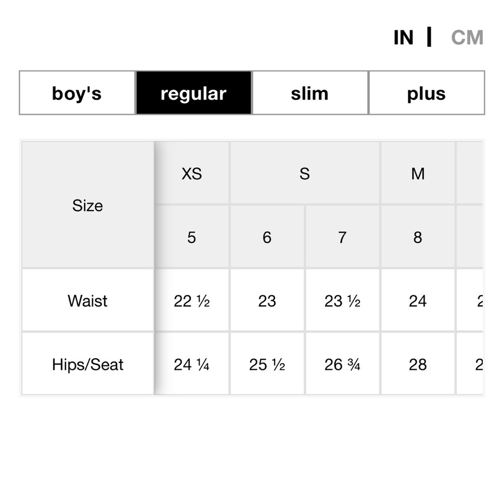 ❌SOLD❌ Old Navy Boys Built-In Flex Tapered Tech Cargo Pants, Size S (6-7) - Picture 10 of 10